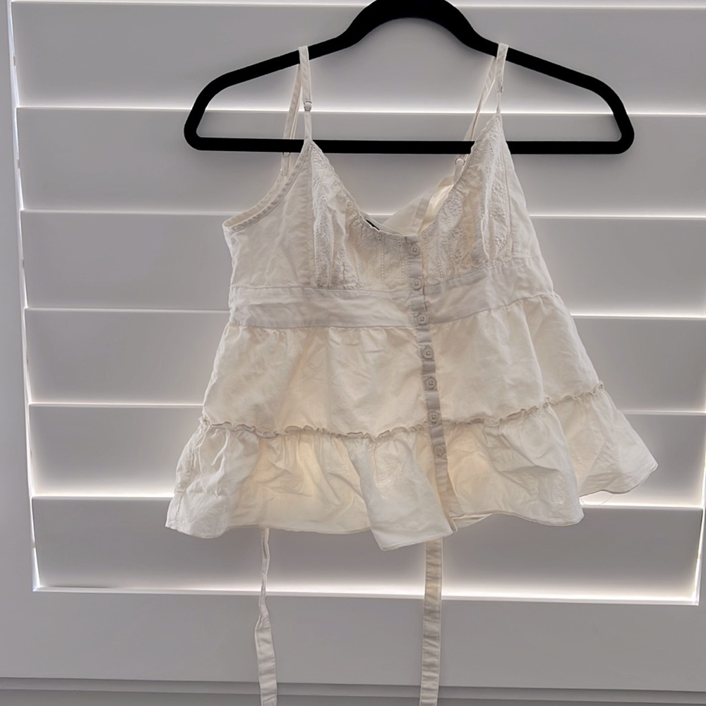 Frilly tank top